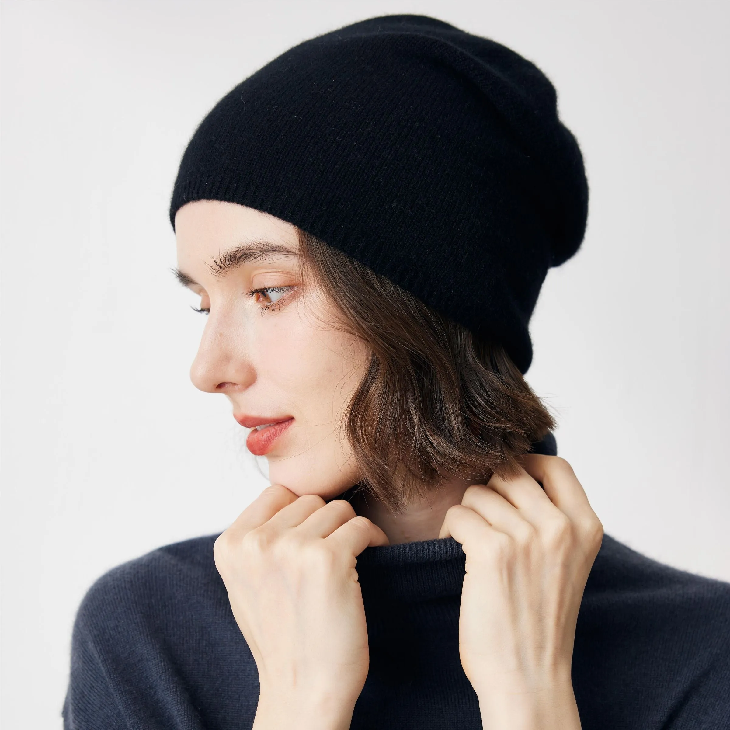 100% Cashmere Classic Slouchy Beanie