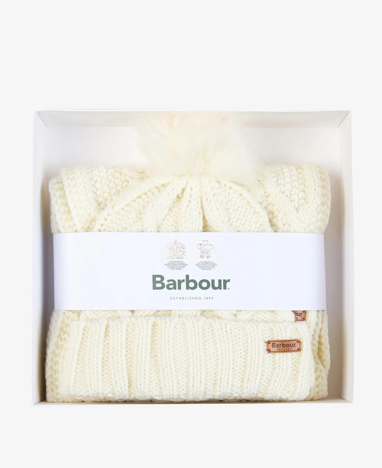 Barbour Ridley Hat & Scarf in Cream LGS0075