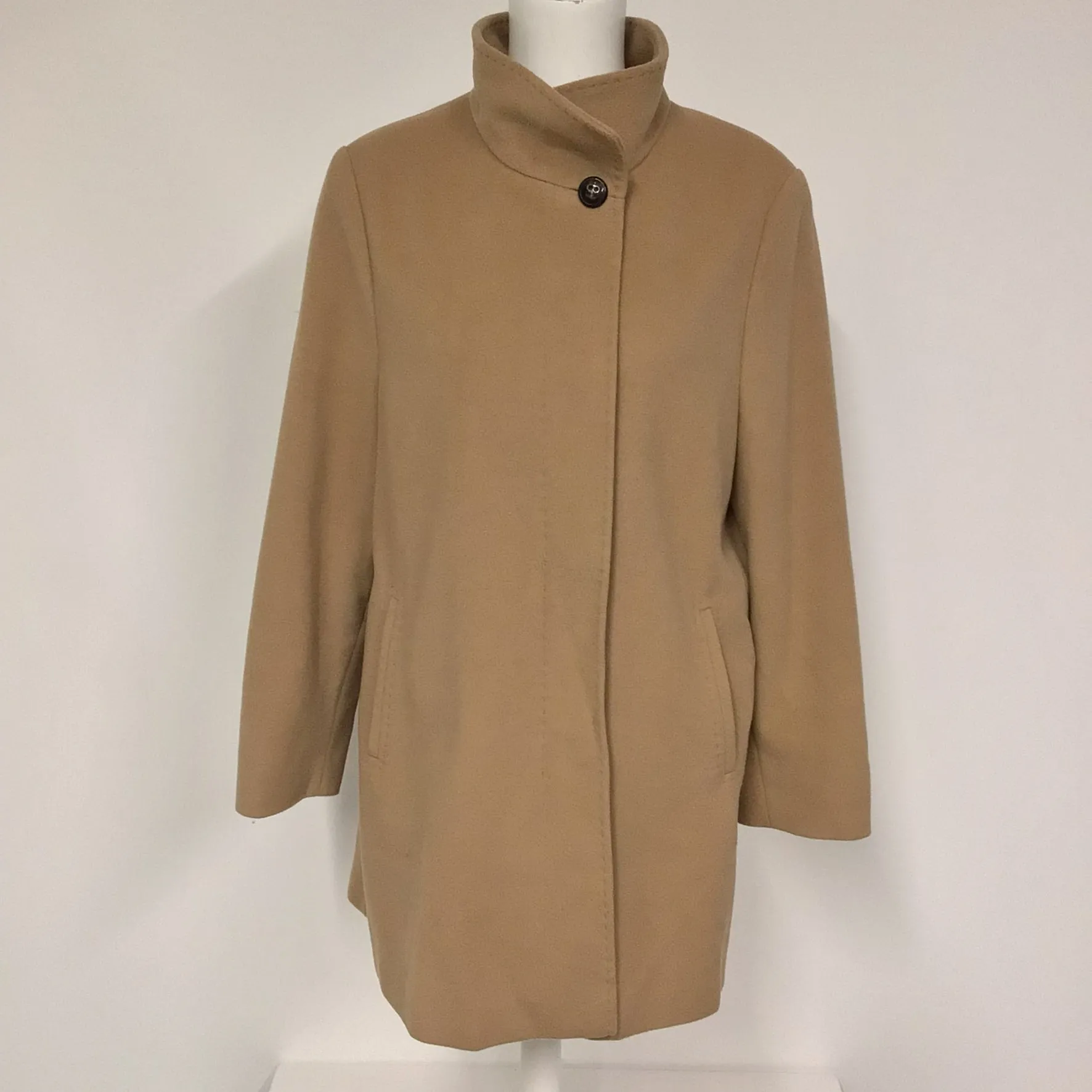 Basler Beige Wool & Cashmere Blend Coat Size 16