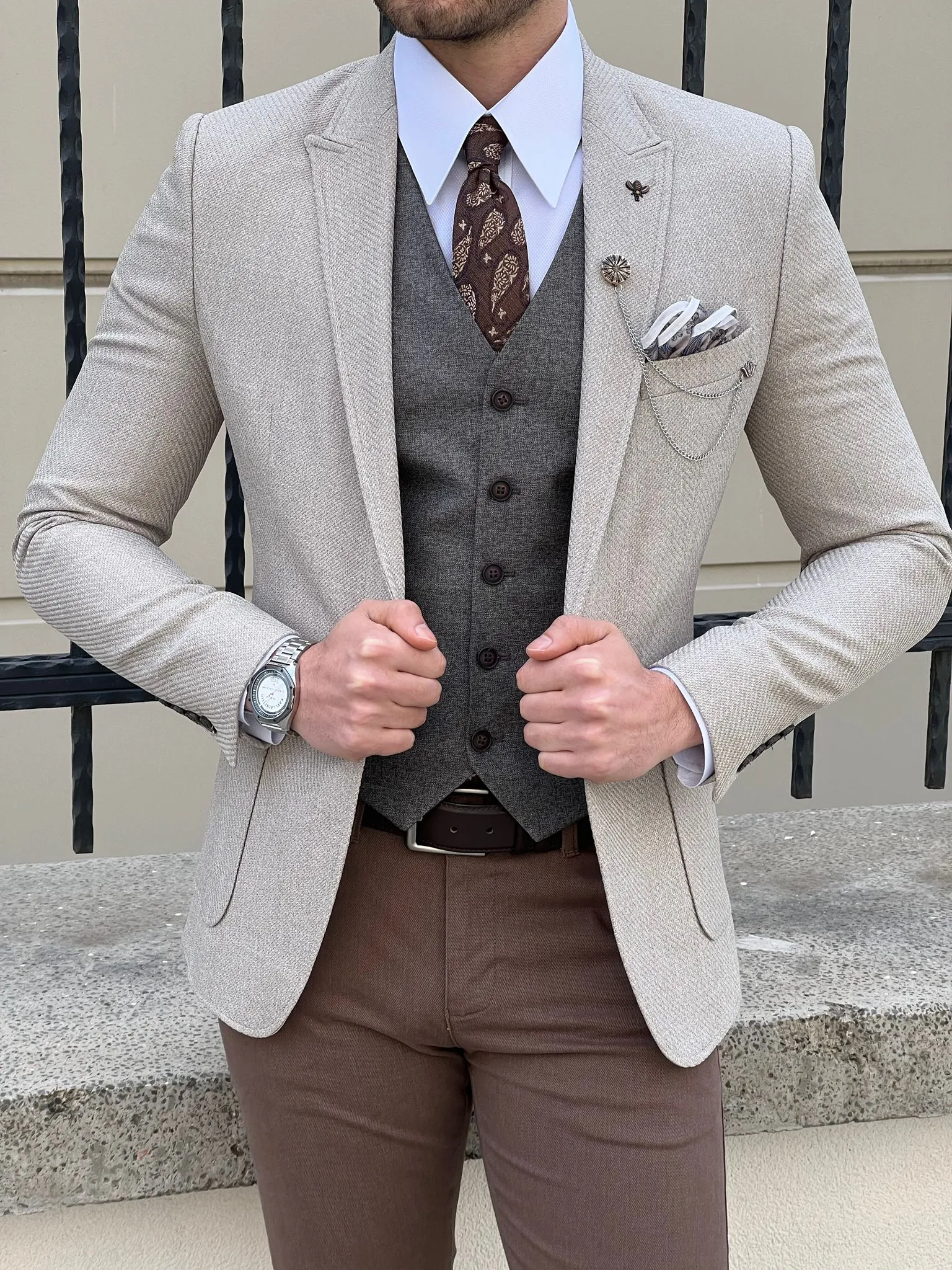 Bojoni Montebello Slim Fit High Quality Self Patterned Beige Suit