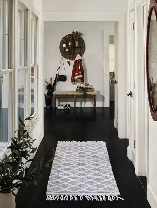 Ember Emr-2 Ivory Rug