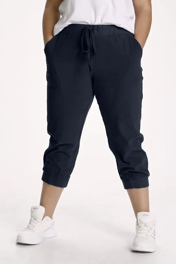 Kaffe Curve Capri Joggers in Navy