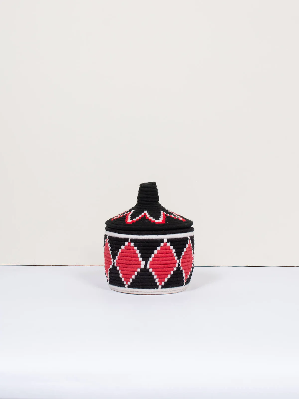 Moroccan Wool Pot, No.321