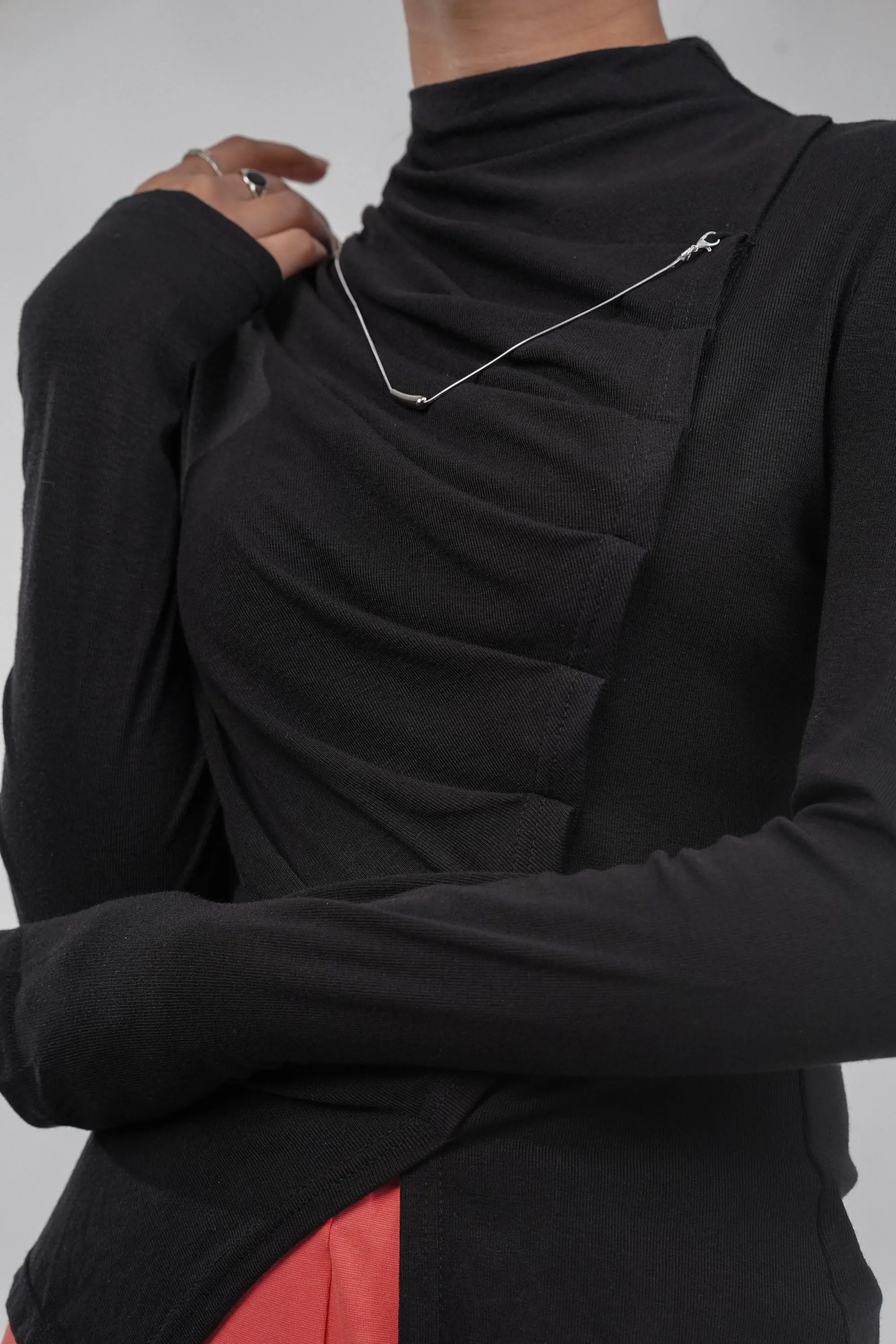 Pleat & Flow Black Top With Silver Chain