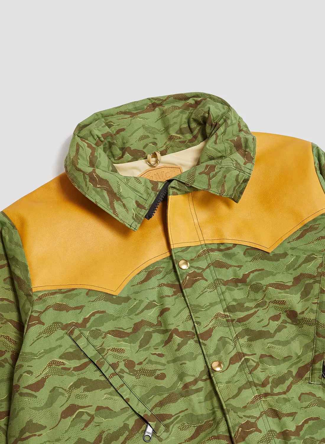 Rocky Mountain Featherbed x Nigel Cabourn Mountain Parka Mountain Camo in Green