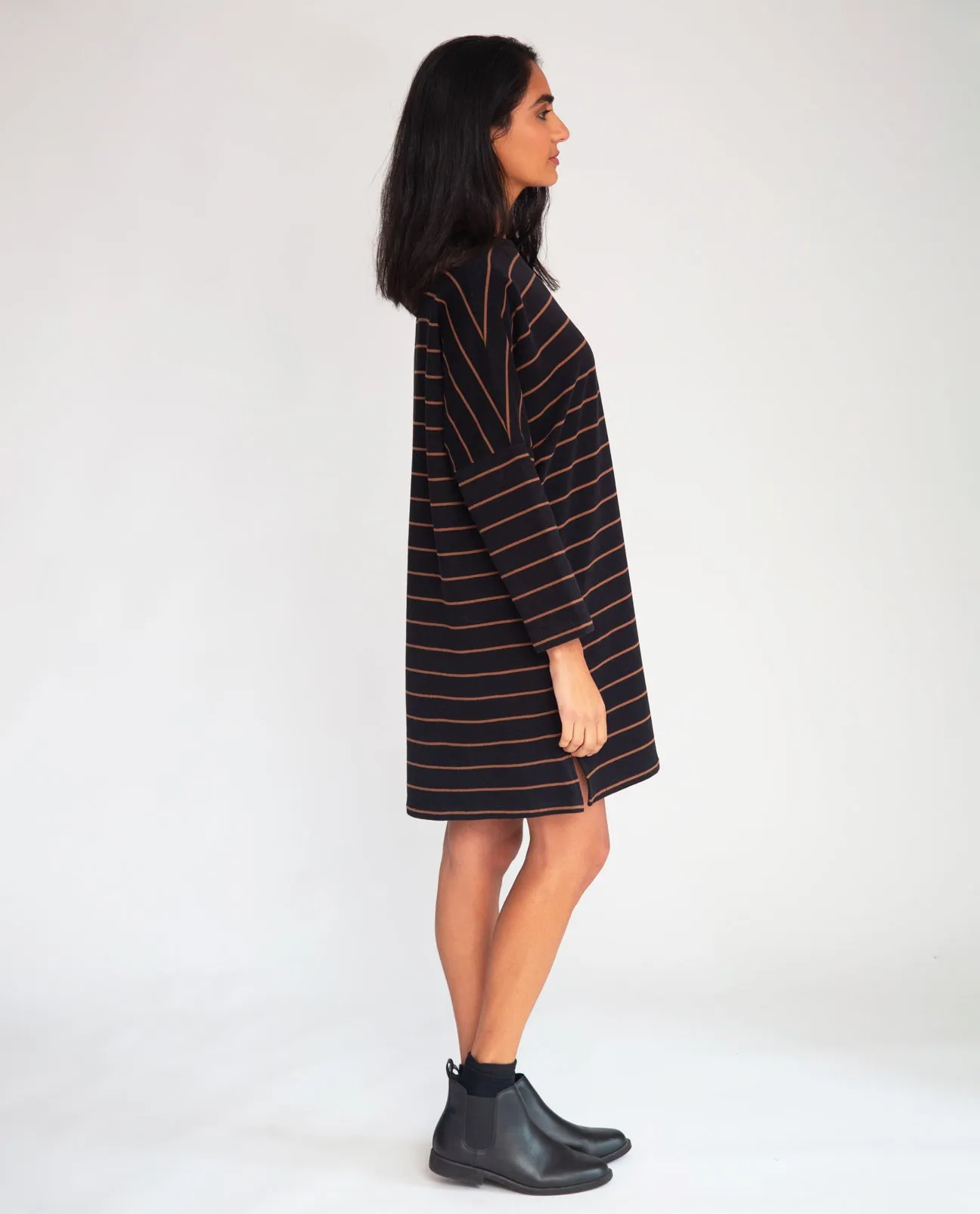 Sarasi-Sue Organic Cotton Dress In Black & Tan