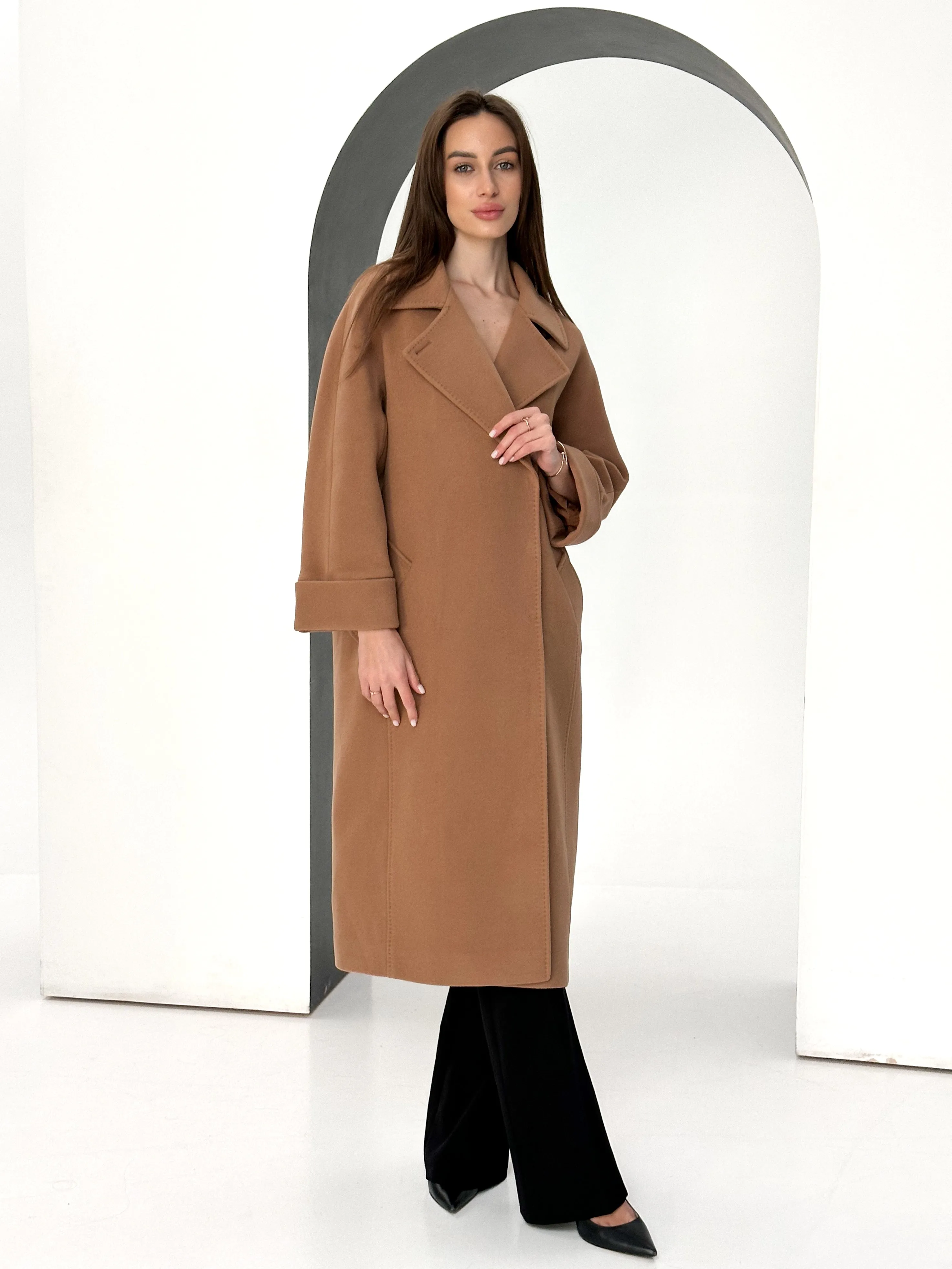 Tailored Cashmere Wool Blend Coat