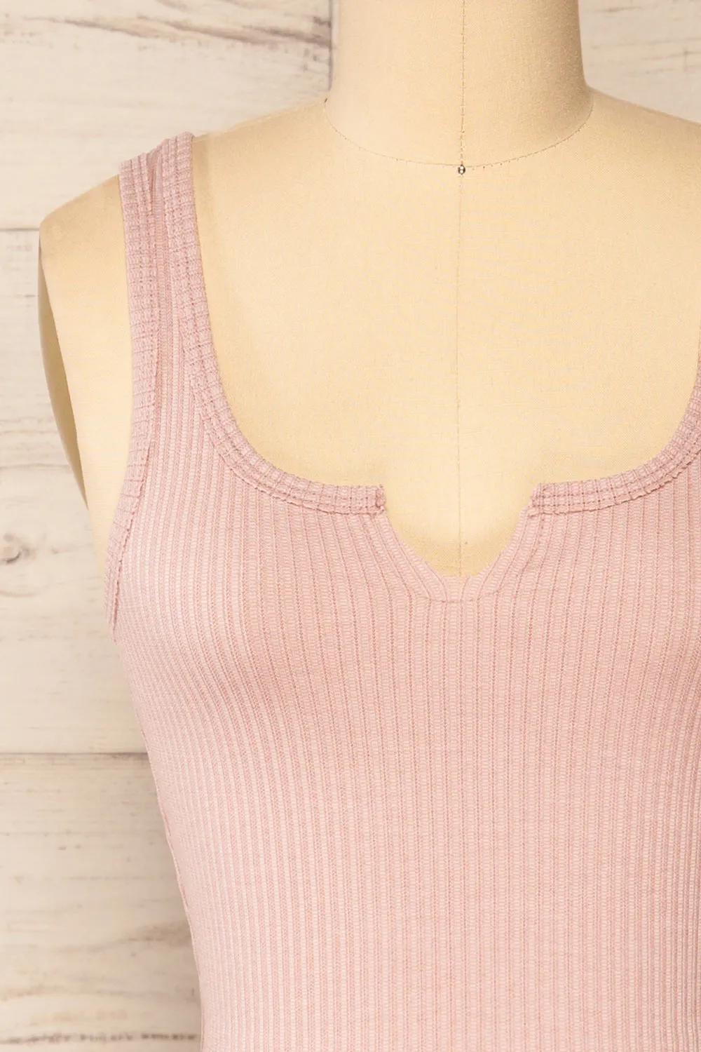 Tseri Pink | Cropped Large Straps Tank Top