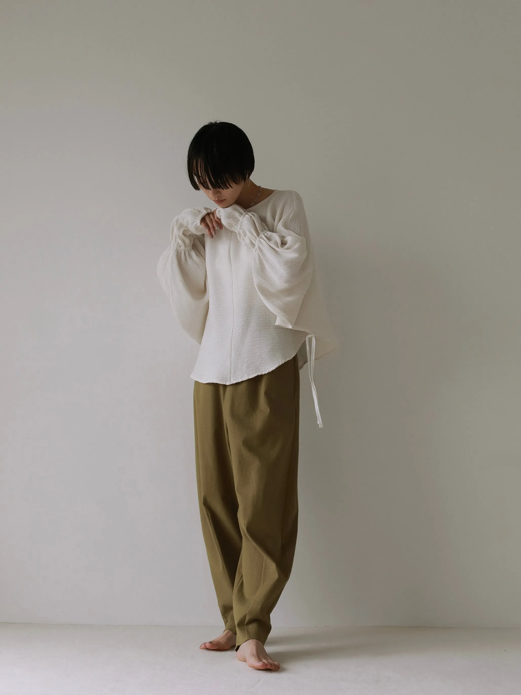 WAIST PLEATS COCOON PANTS