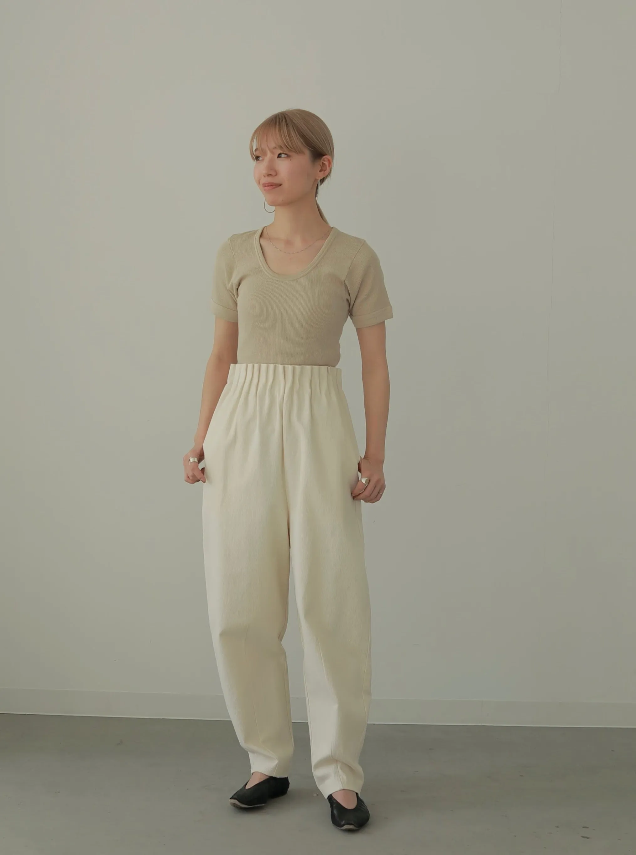 WAIST PLEATS COCOON PANTS