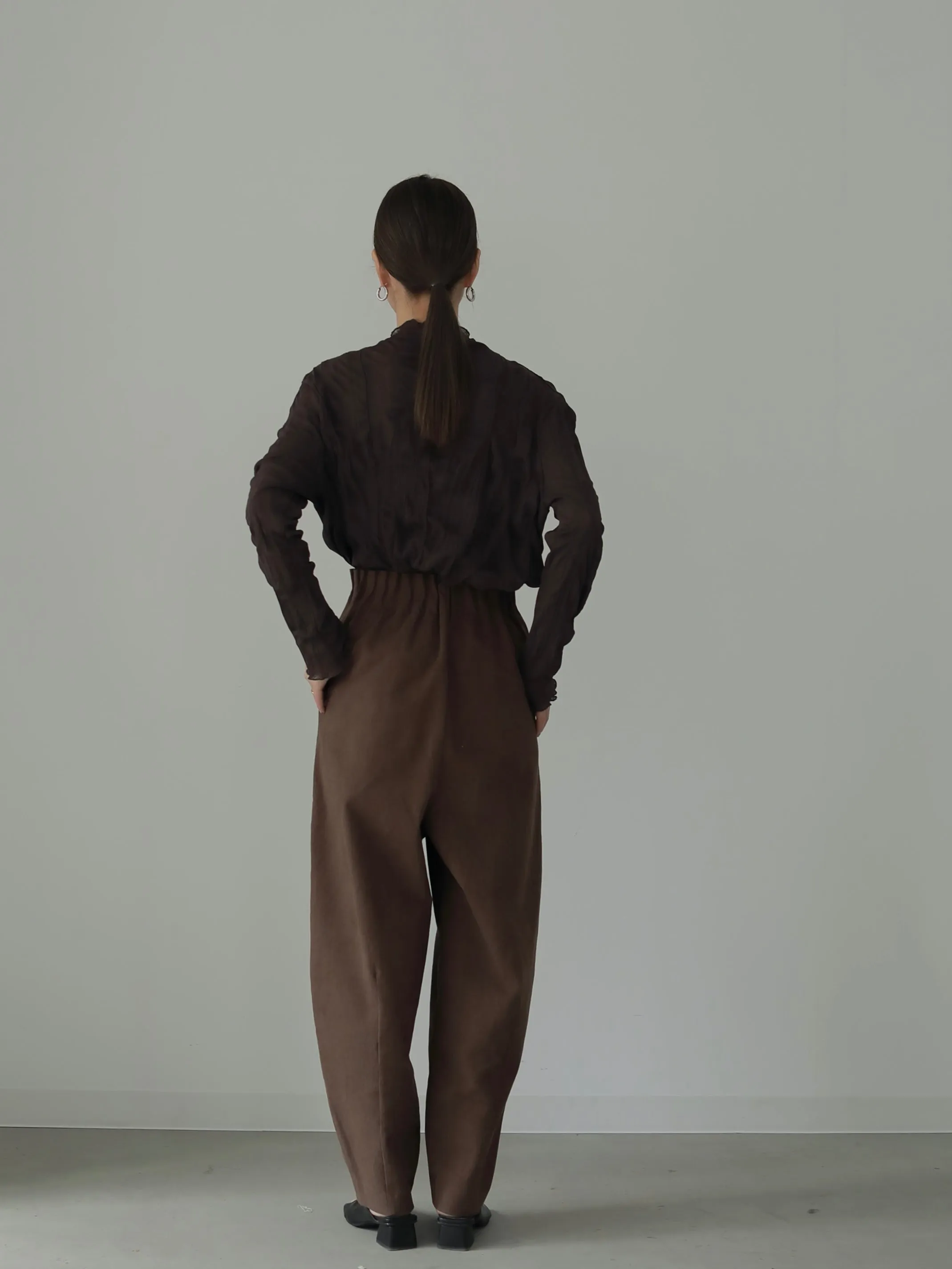 WAIST PLEATS COCOON PANTS