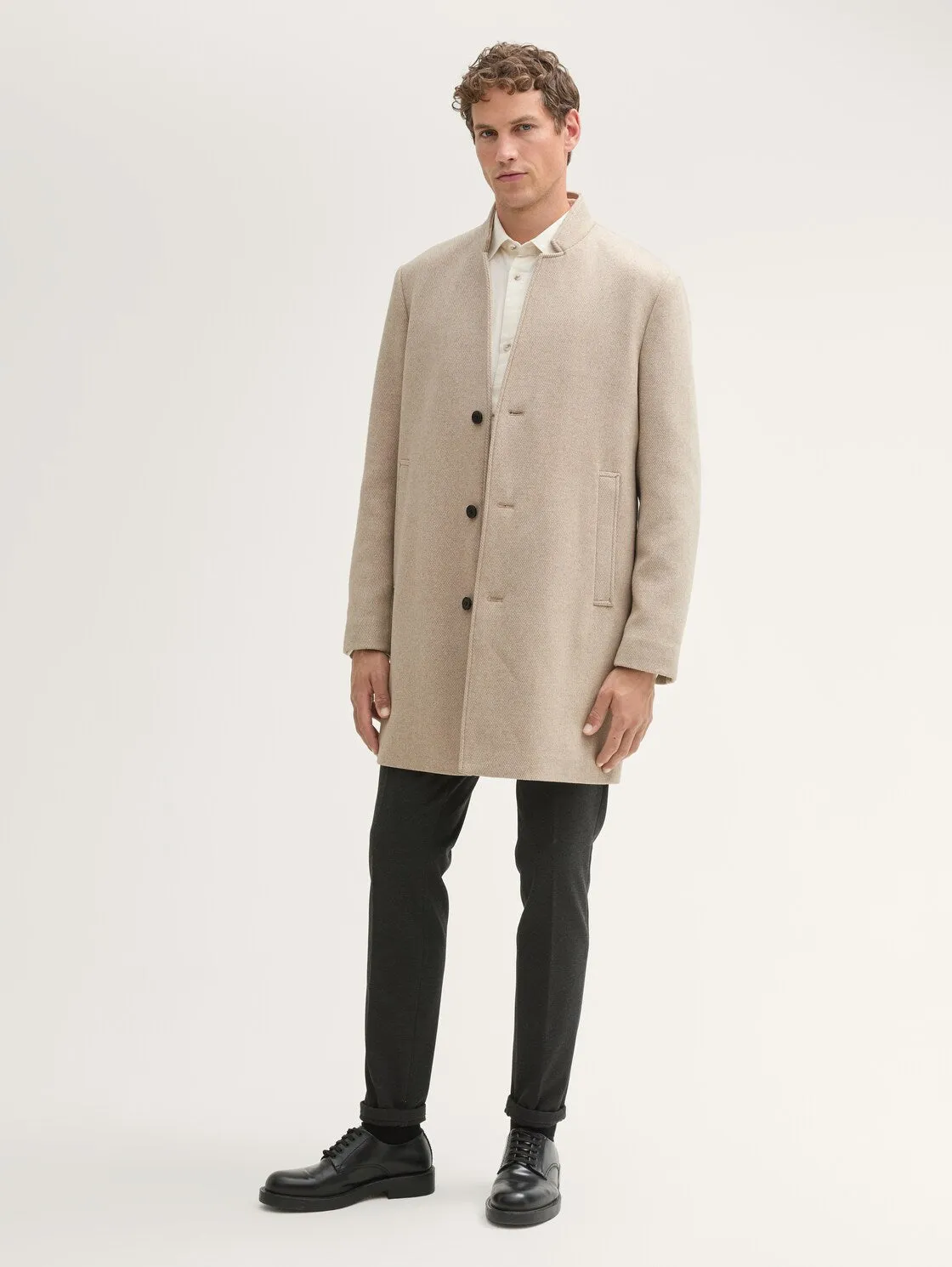 WOOL COAT