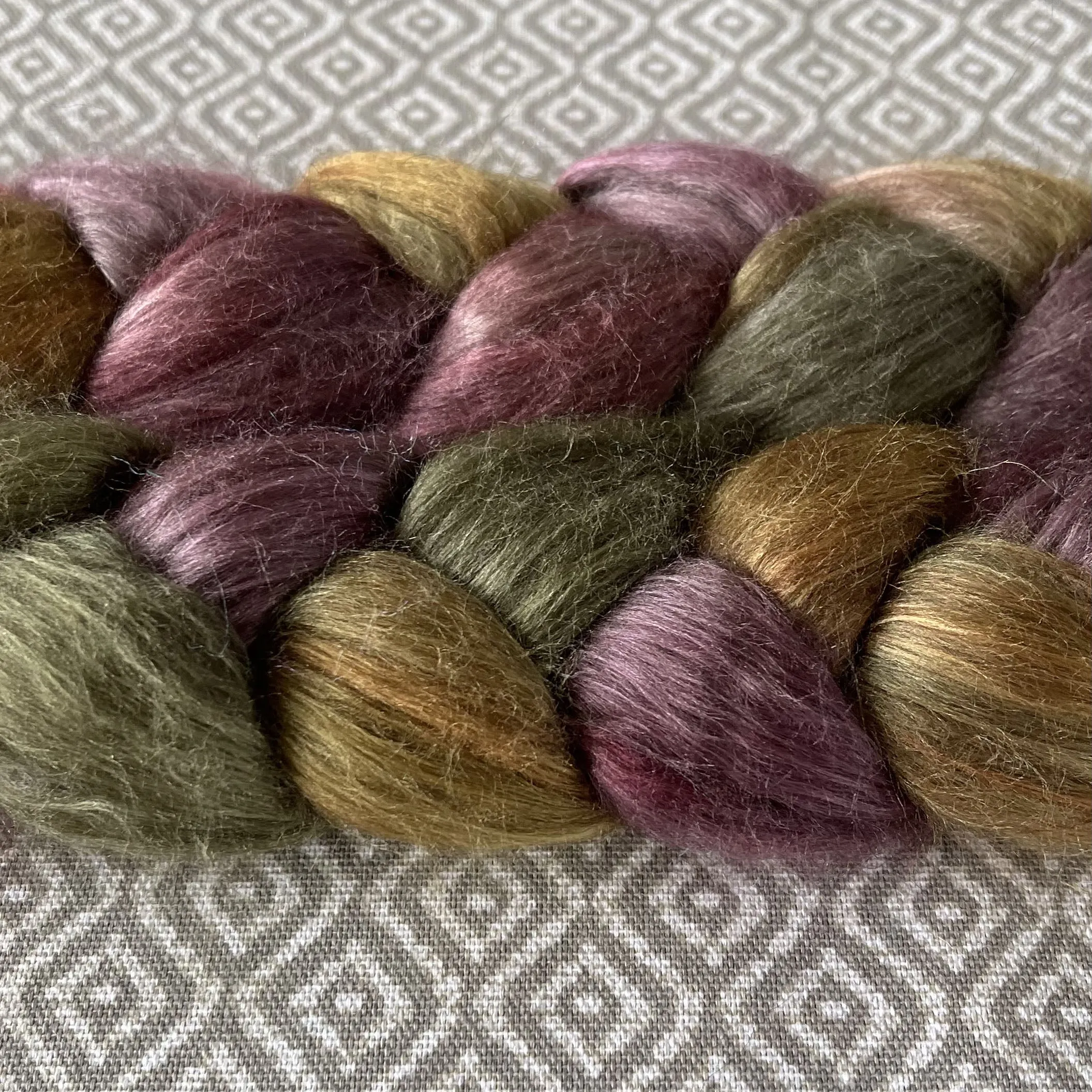 Yak Silk Roving - Grapevine