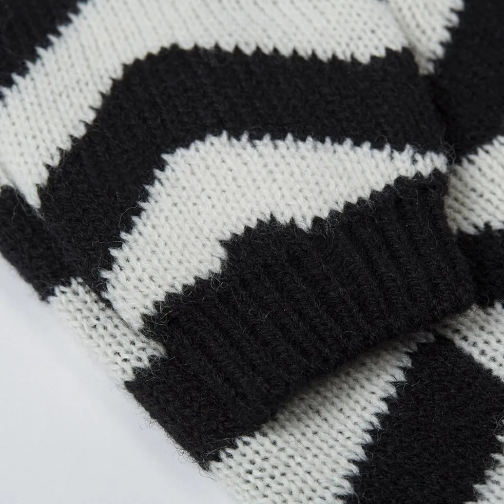 Zig Zag Jumper